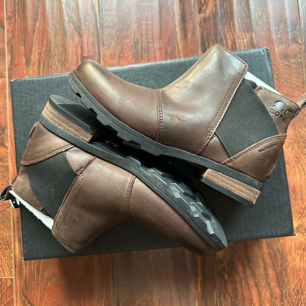 Sorel Emilie waterproof leather Chelsea boot size 6 - Picture 9 of 12